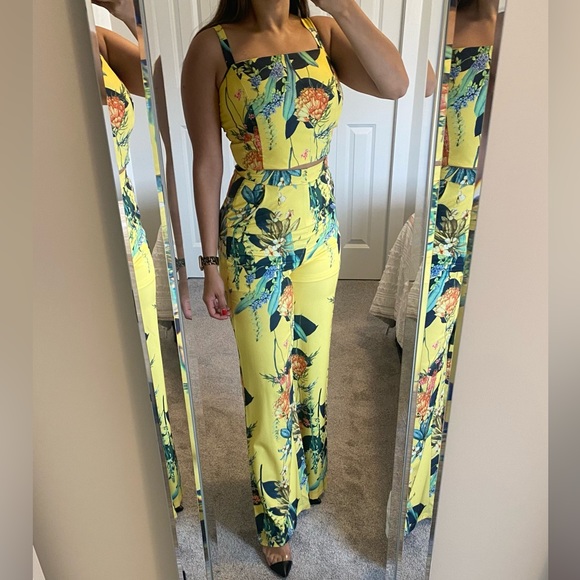 Pants and top set with flower print - Picture 2 of 5